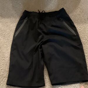 Arizona Jean Company Boys Black Shorts Zip Pockets Size Large 14/16 EUC